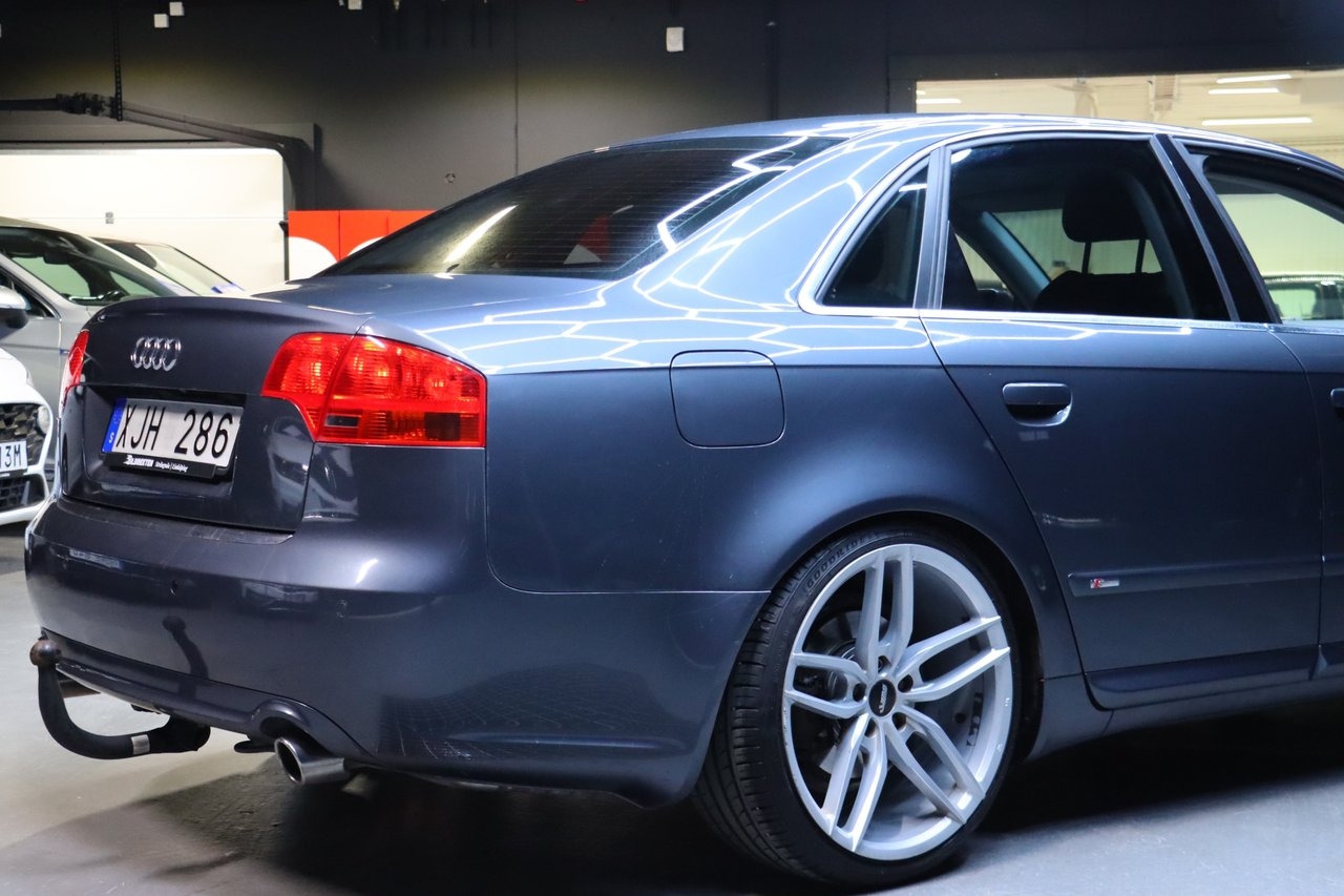 Audi A4 Sedan 2.0 TFSI Quattro Comfort 2006, bild 6/10
