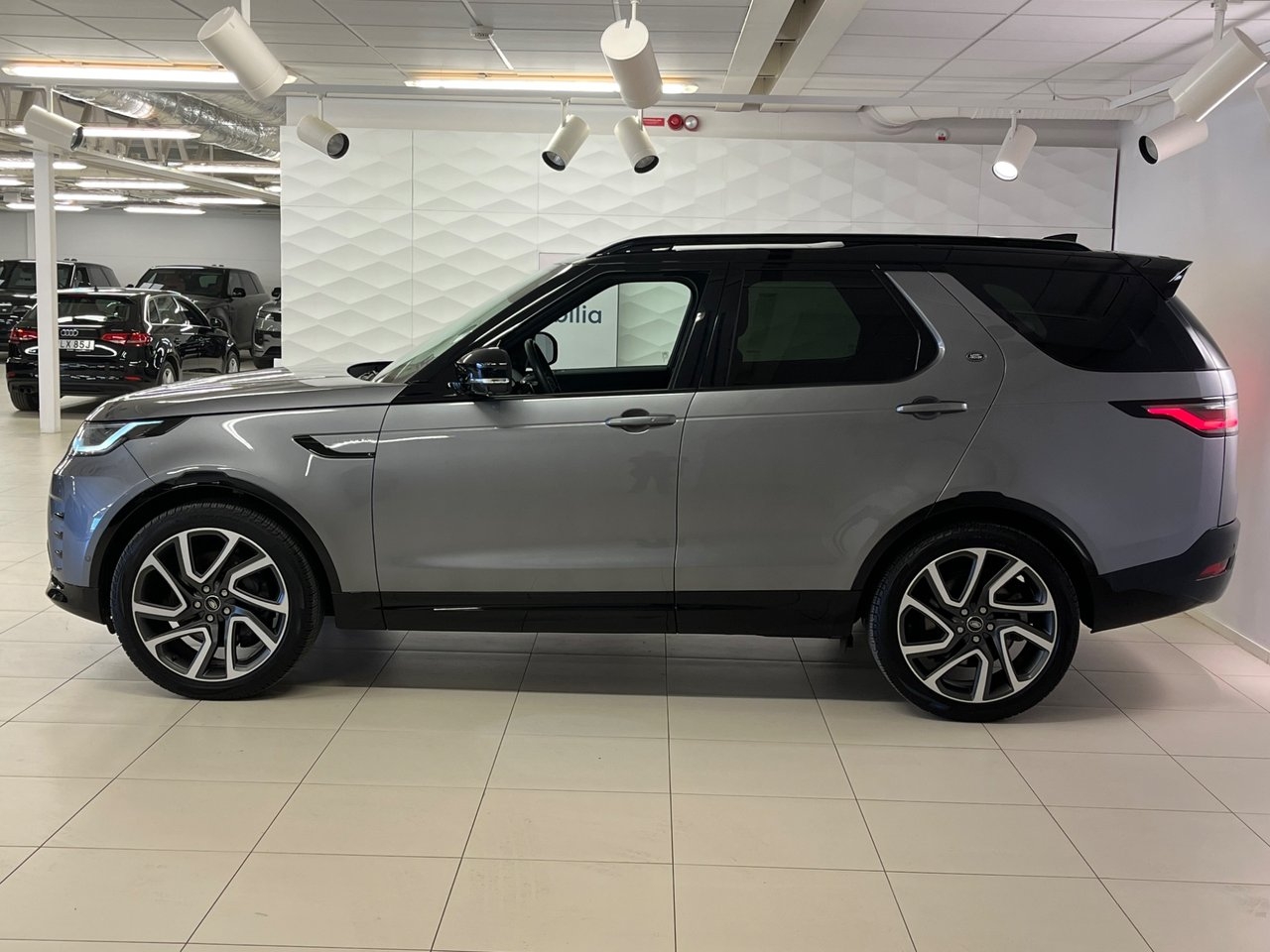 Land Rover Discovery 2025, bild 3/10
