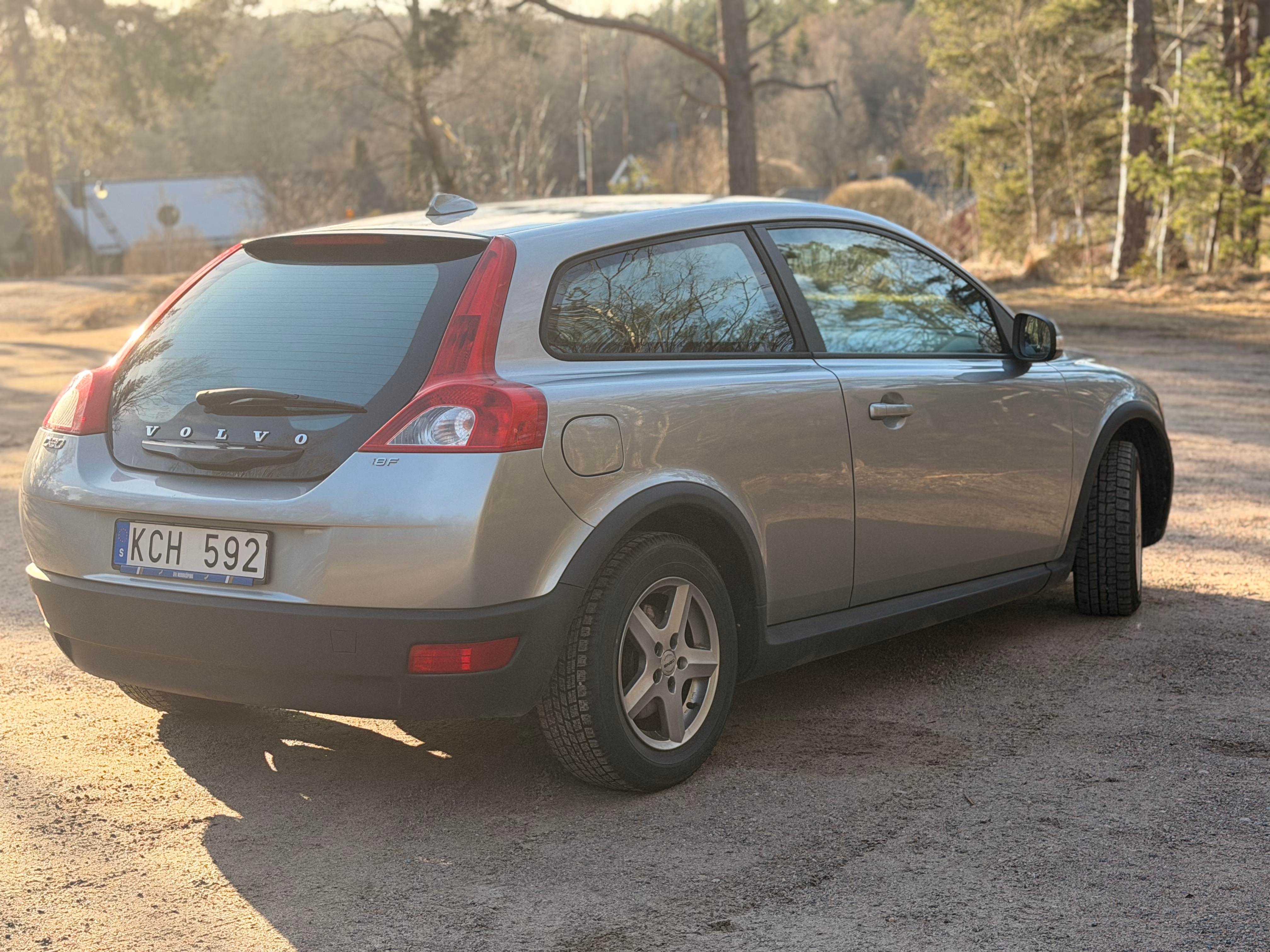 Volvo C30 1.8 Flexifuel Manuell 2010, bild 3/10