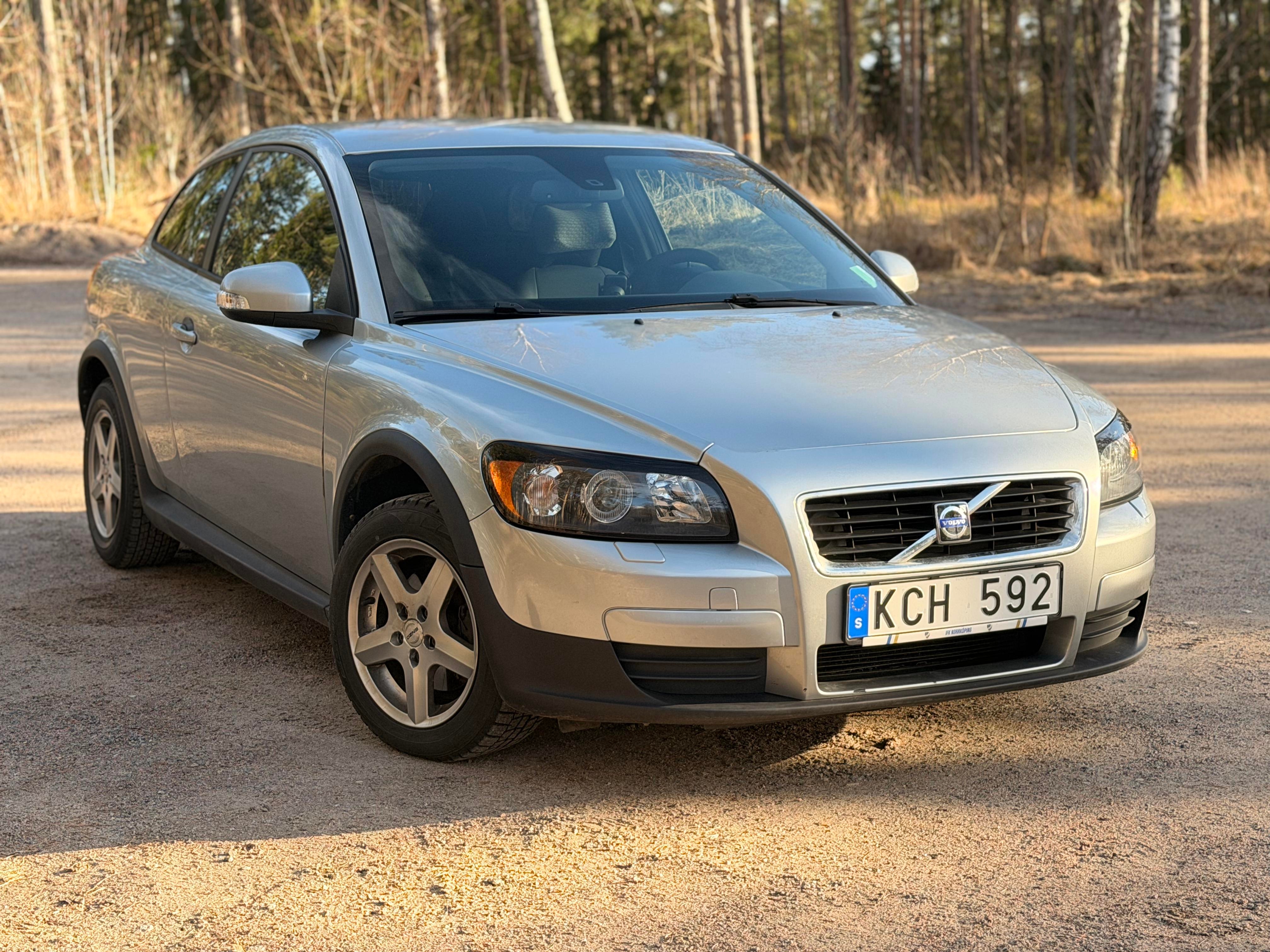Volvo C30 1.8 Flexifuel Manuell 2010, bild 4/10