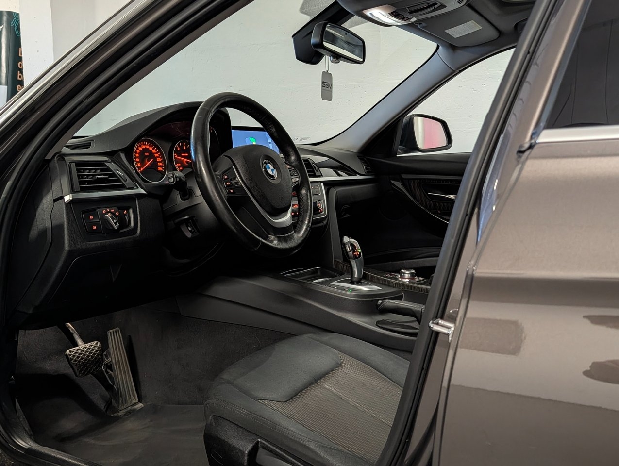 BMW 320 2012, bild 4/10