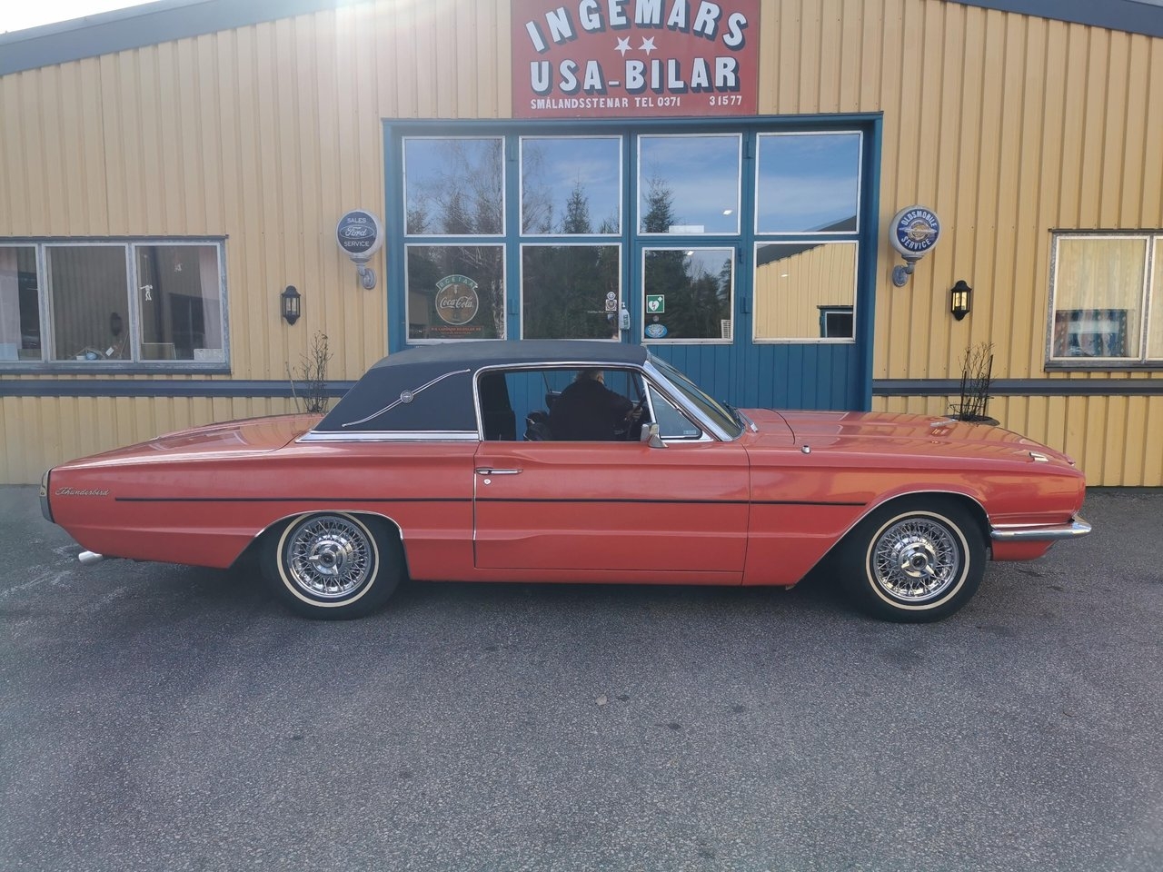 Ford Thunderbird
