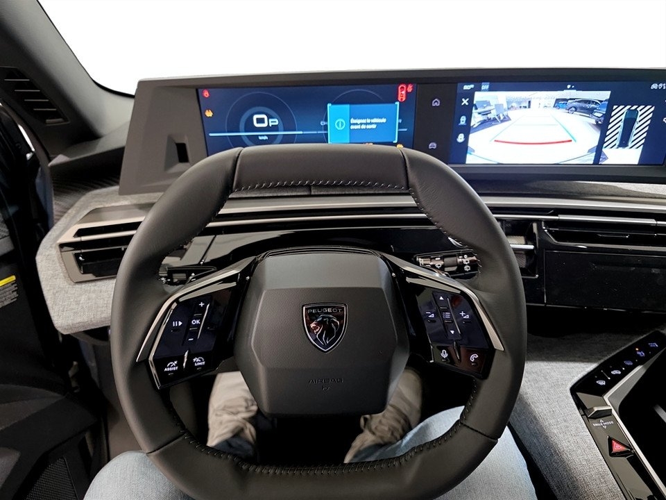 Peugeot 5008 Allure Hybrid 136hk 2025, bild 7/14