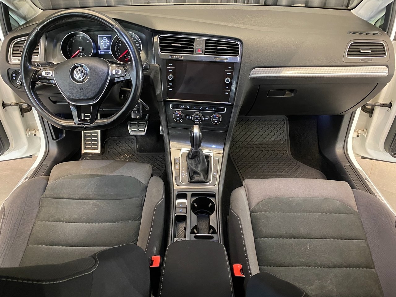 Volkswagen Golf 2018, bild 6/10