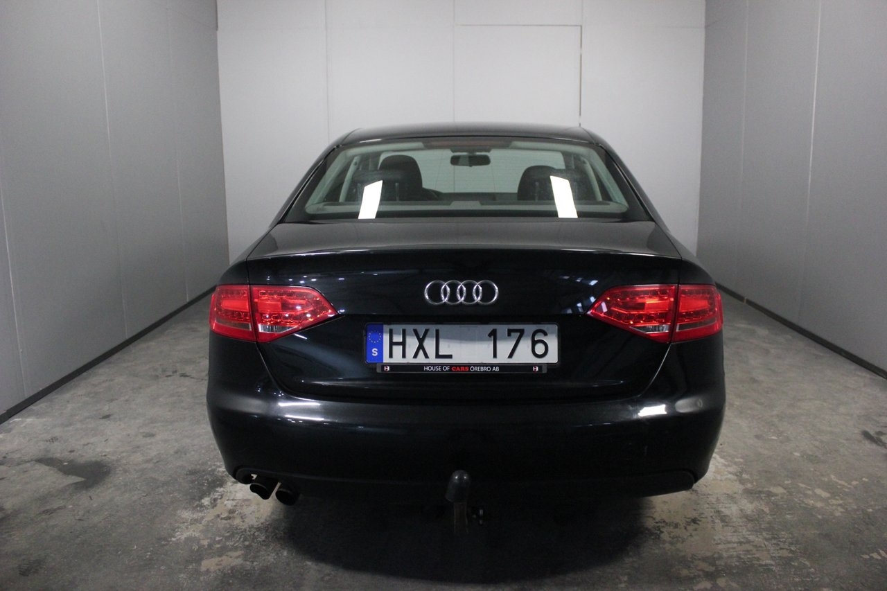 Audi A4 2010, bild 6/10