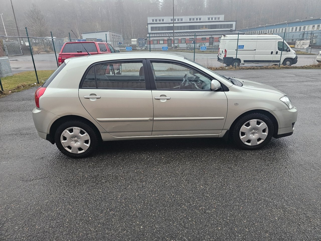 Toyota Corolla 2004, photo 5/14