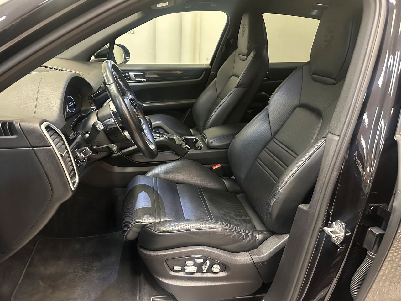 Porsche Cayenne S 440hk SE SPEC 2019, bild 7/10