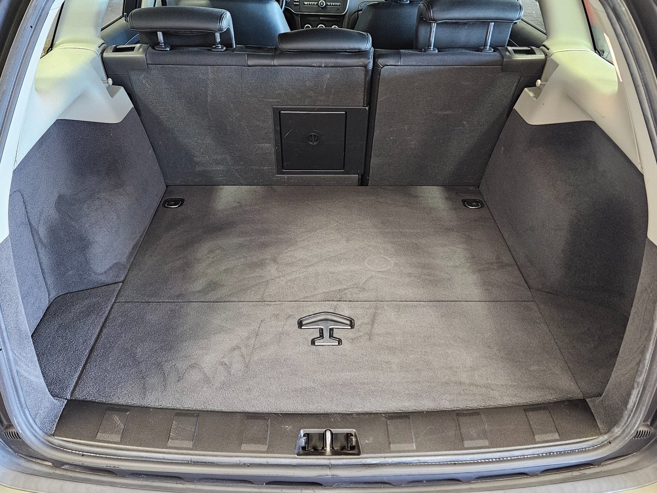 Saab 9-3 SportCombi 1.8t BioPower Linear 2008, bild 4/9