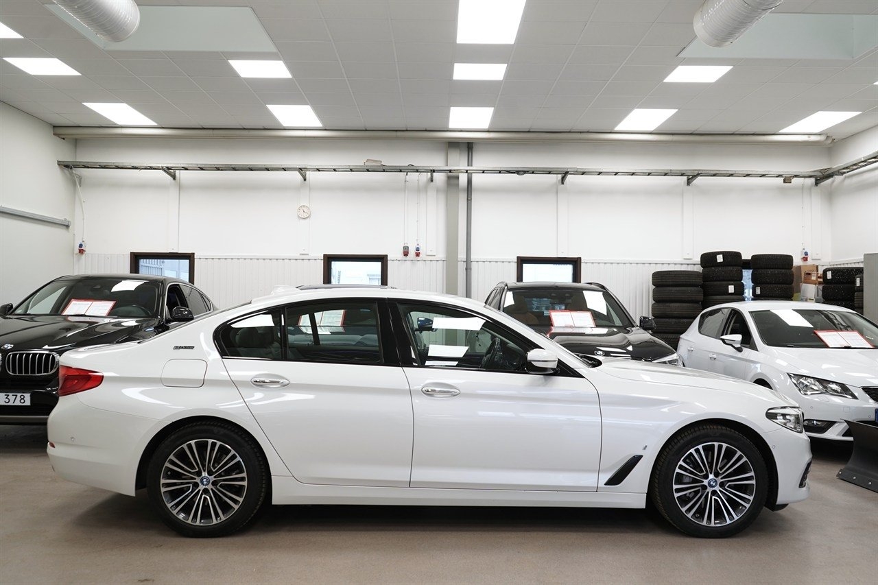 BMW 530 2018, bild 6/10