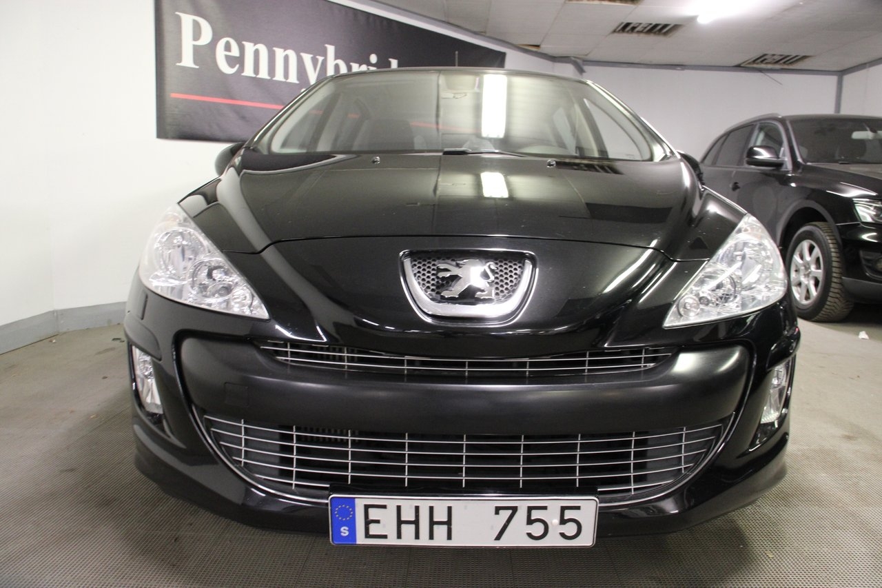 Peugeot 308 2010, bild 2/10