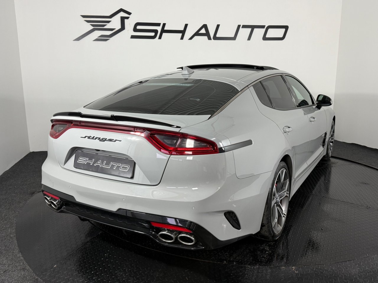 Kia Stinger GT AWD 3.3 V6 T-GDI AWD 2018, bild 7/10