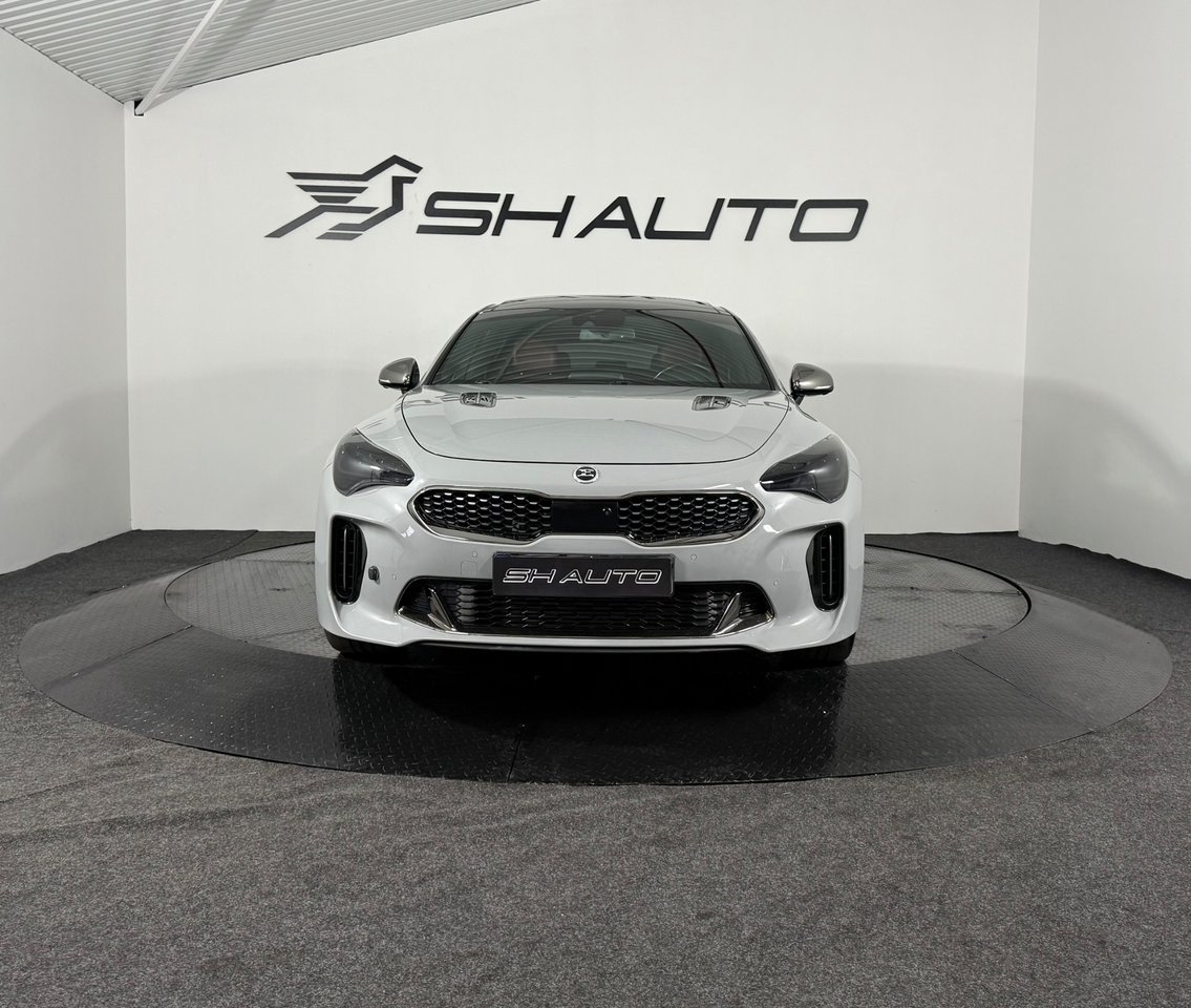 Kia Stinger GT AWD 3.3 V6 T-GDI AWD 2018, bild 3/10