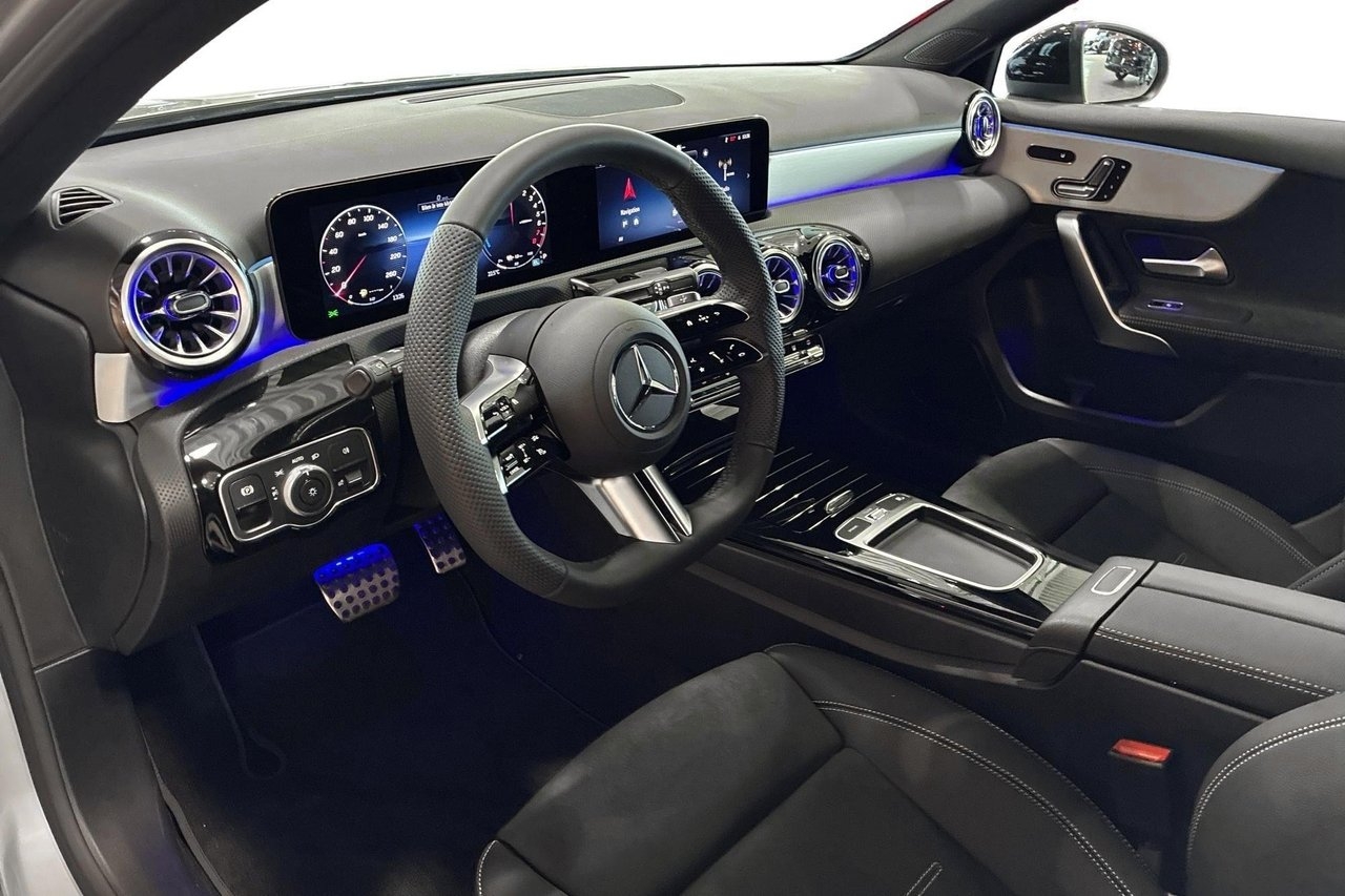 Mercedes-Benz A 250 e 2026, bild 6/10