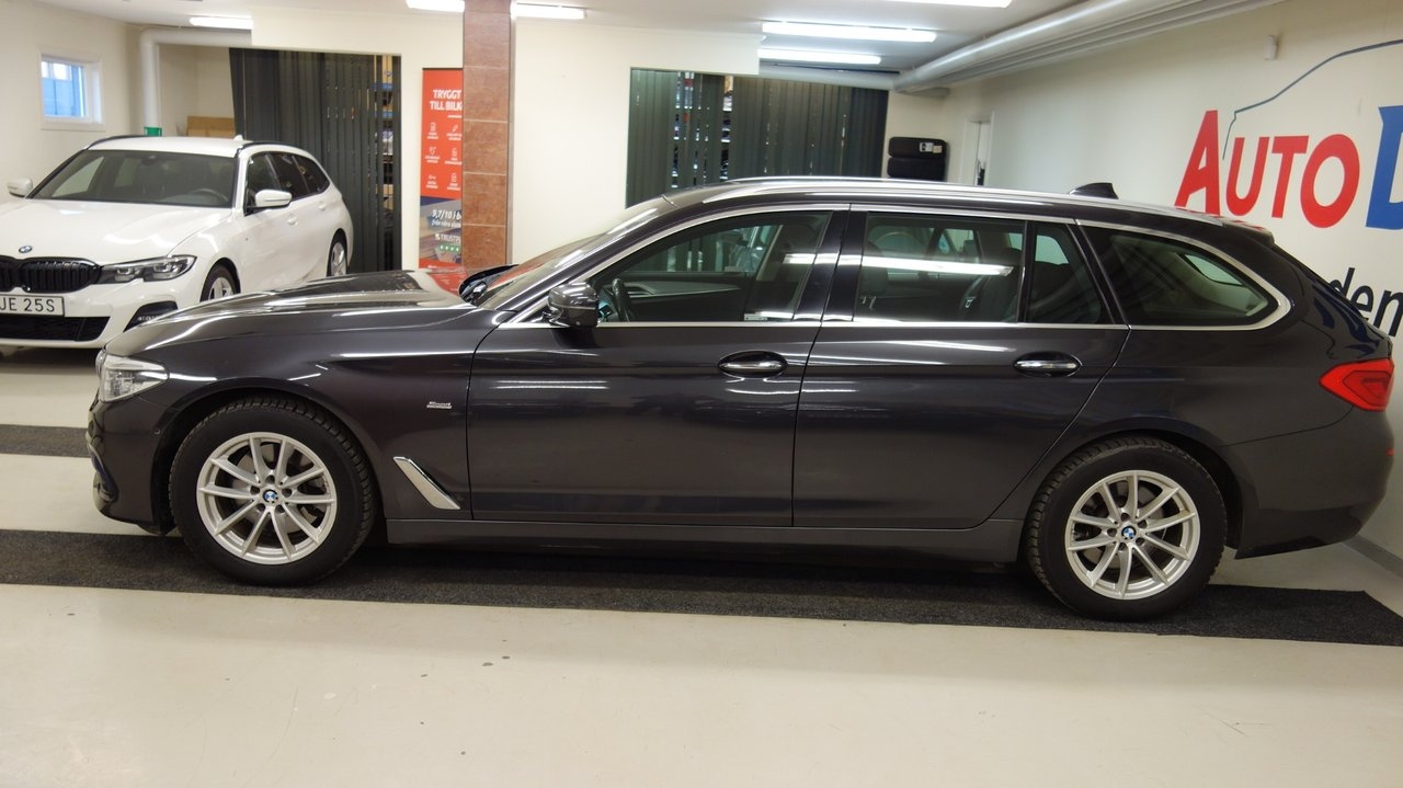 BMW 520 2018, photo 4/10