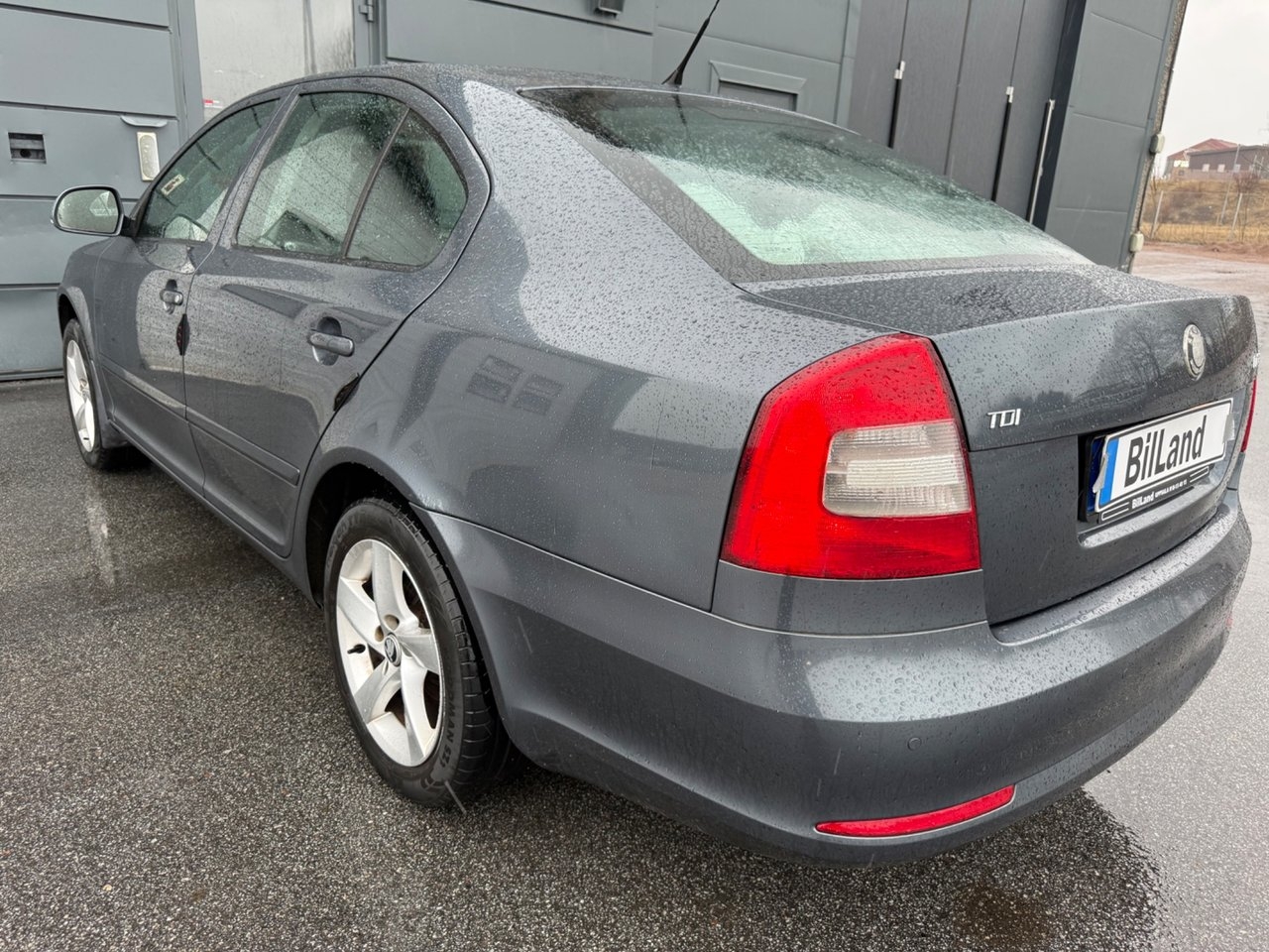 Skoda Octavia 1.6 TDI Elegance Euro 5 2010, bild 4/10