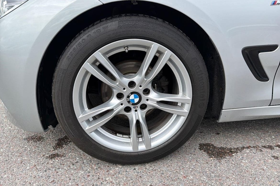 BMW 320 i GT 184hk M-paket Skinn 2019, bild 6/10