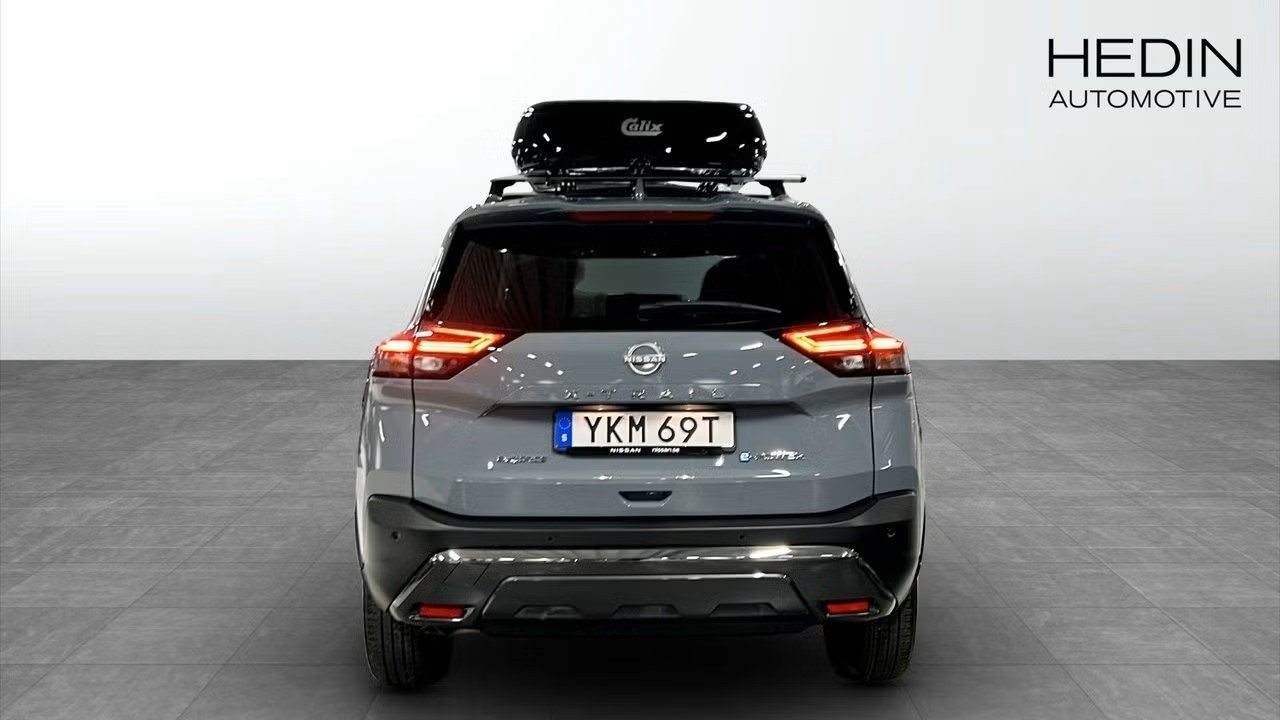 Nissan X-Trail e-4ORCE N-Trek 5 sits 2025, photo 7/7