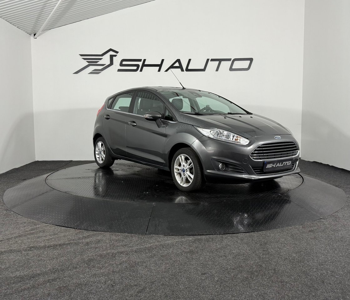 Ford Fiesta 1.0 EcoBoost Titanium 2017, bild 3/10