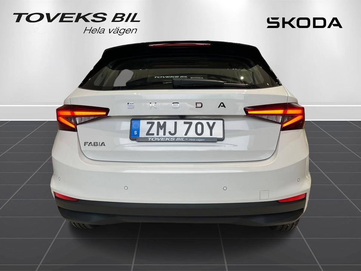 Skoda Fabia 1.0 TSI 116hk Comfort Plus 2026, bild 3/10