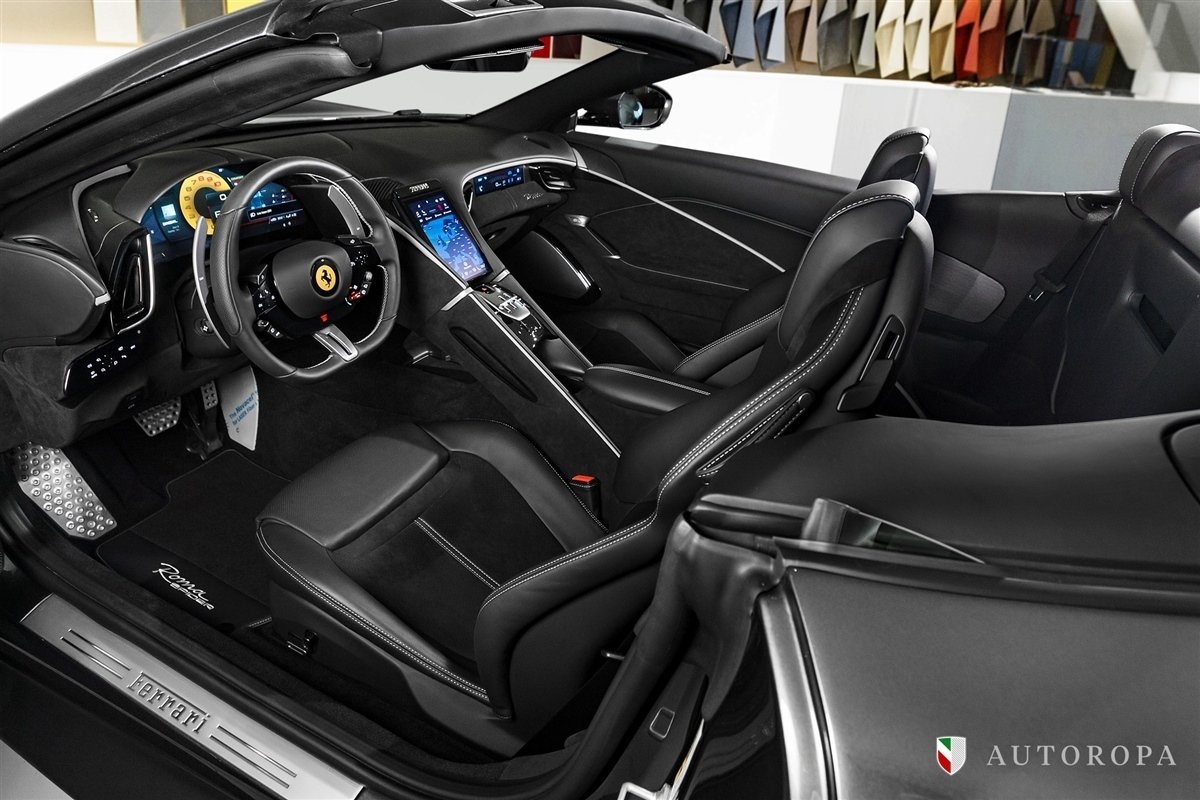 Ferrari Roma Spider 2024, kuva 6/10