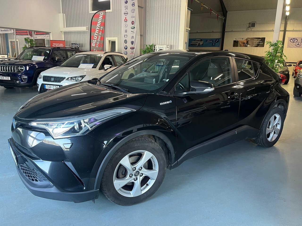 Toyota C-HR Hybrid CVT Active Euro 6 2017, bild 7/10