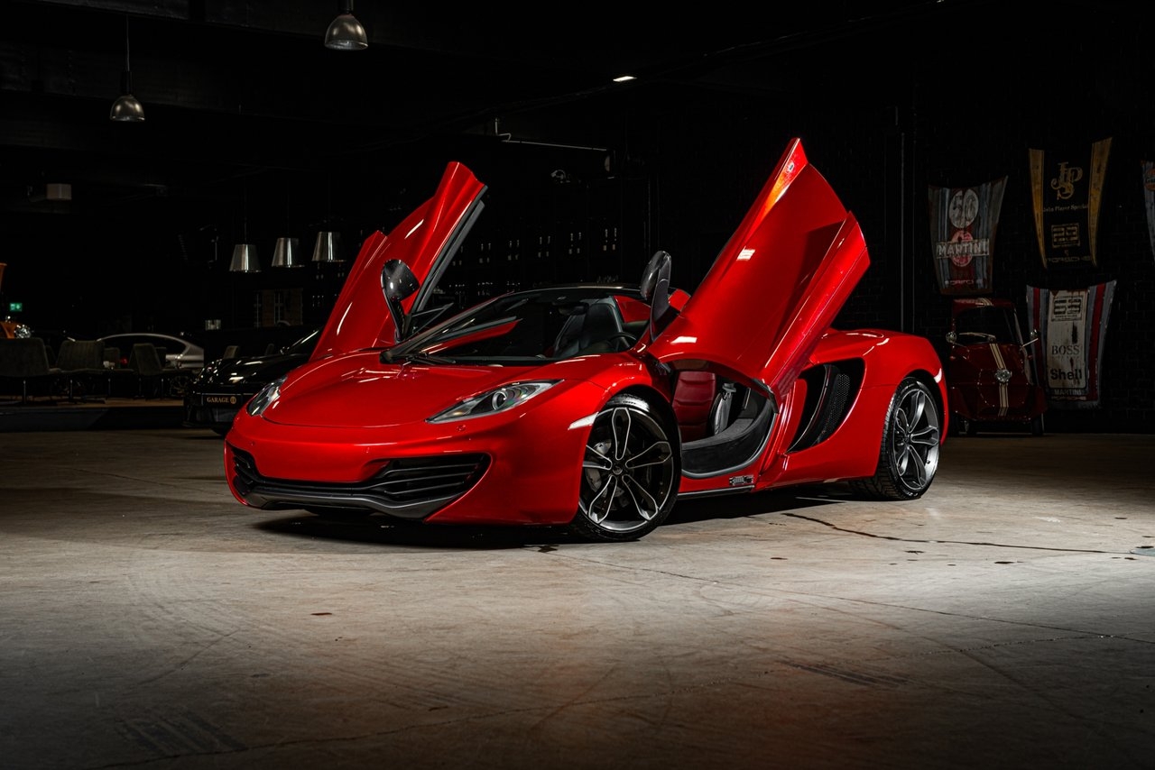 McLaren MP4-12C