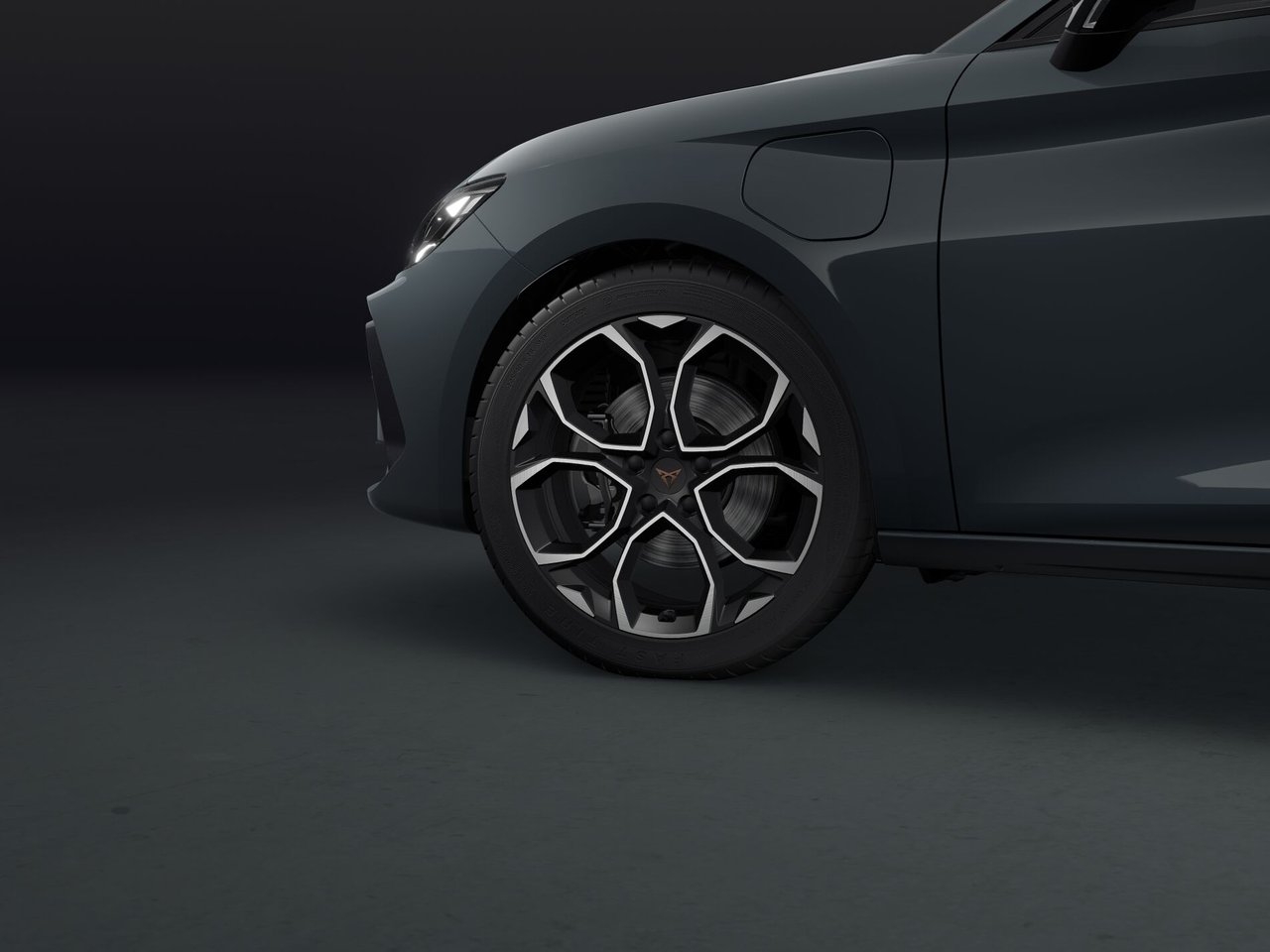 Cupra Leon SP 1.5 Plug-in 2026, bild 4/5