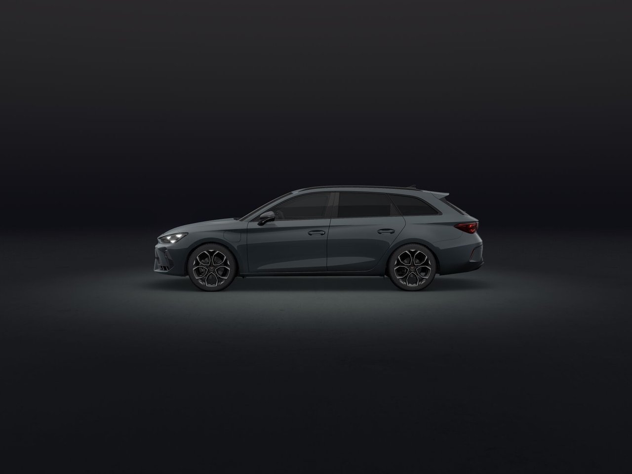 Cupra Leon SP 1.5 Plug-in 2026, bild 2/5
