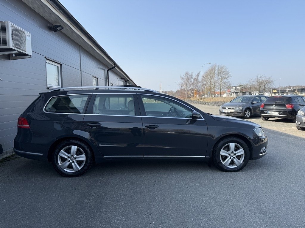 Volkswagen Passat 2012, bild 4/15