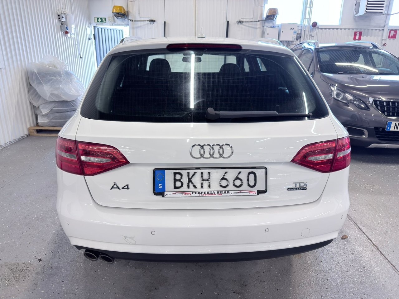 Audi A4 2015, photo 5/10