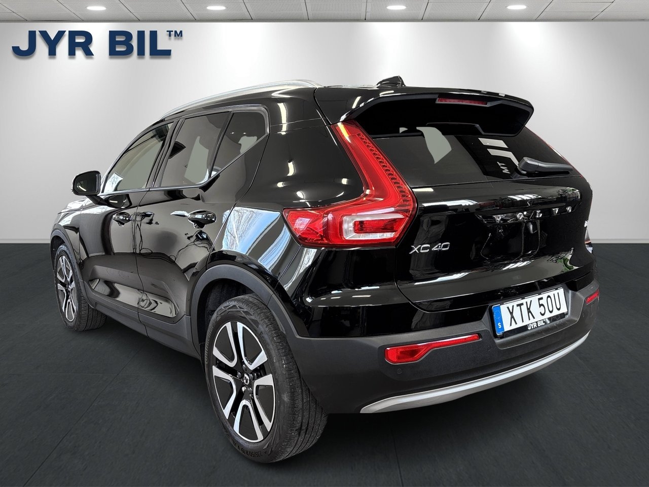 Volvo XC40 B4 Geartronic Momentum 2021, bild 5/10