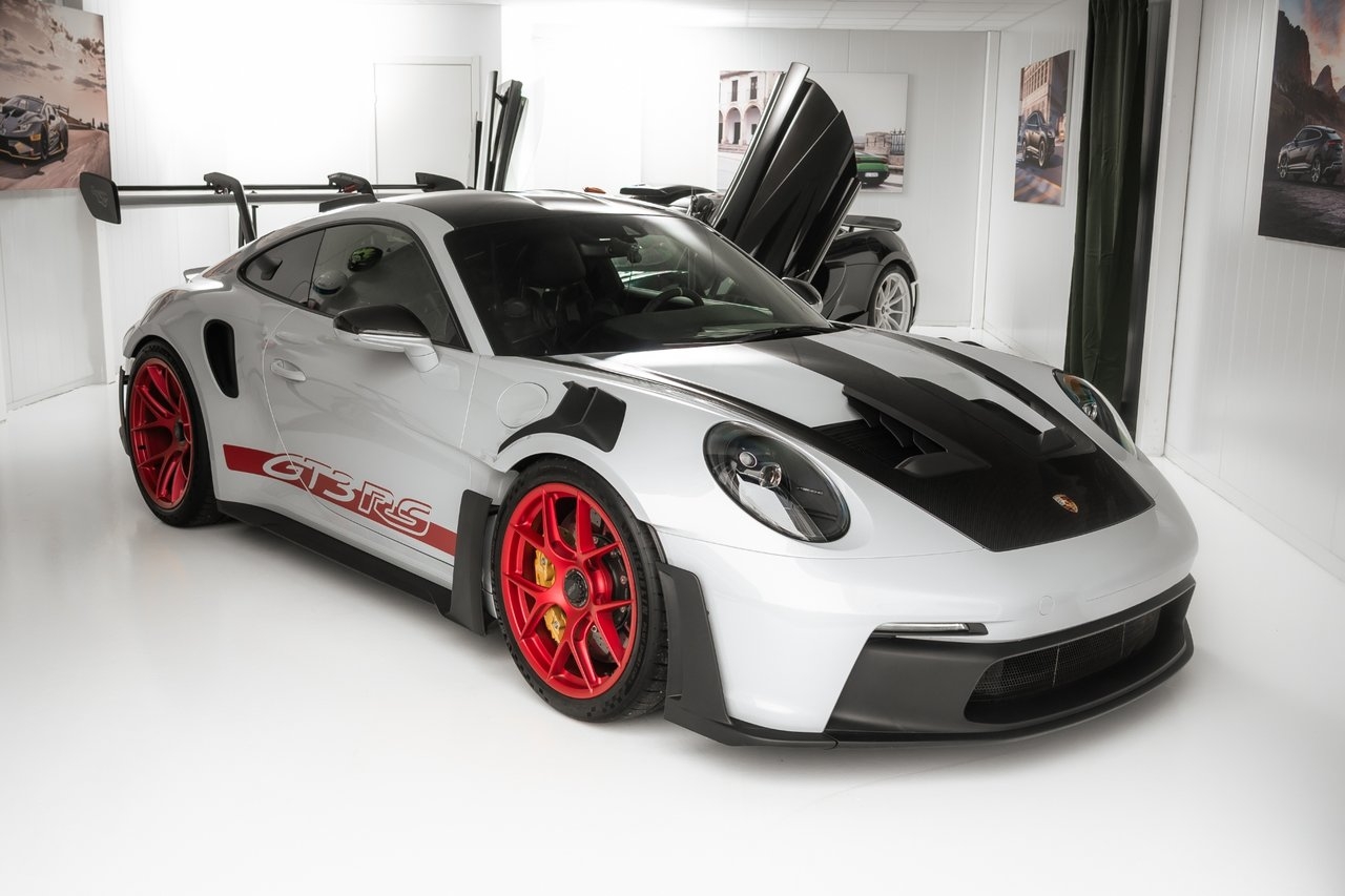 Porsche 992