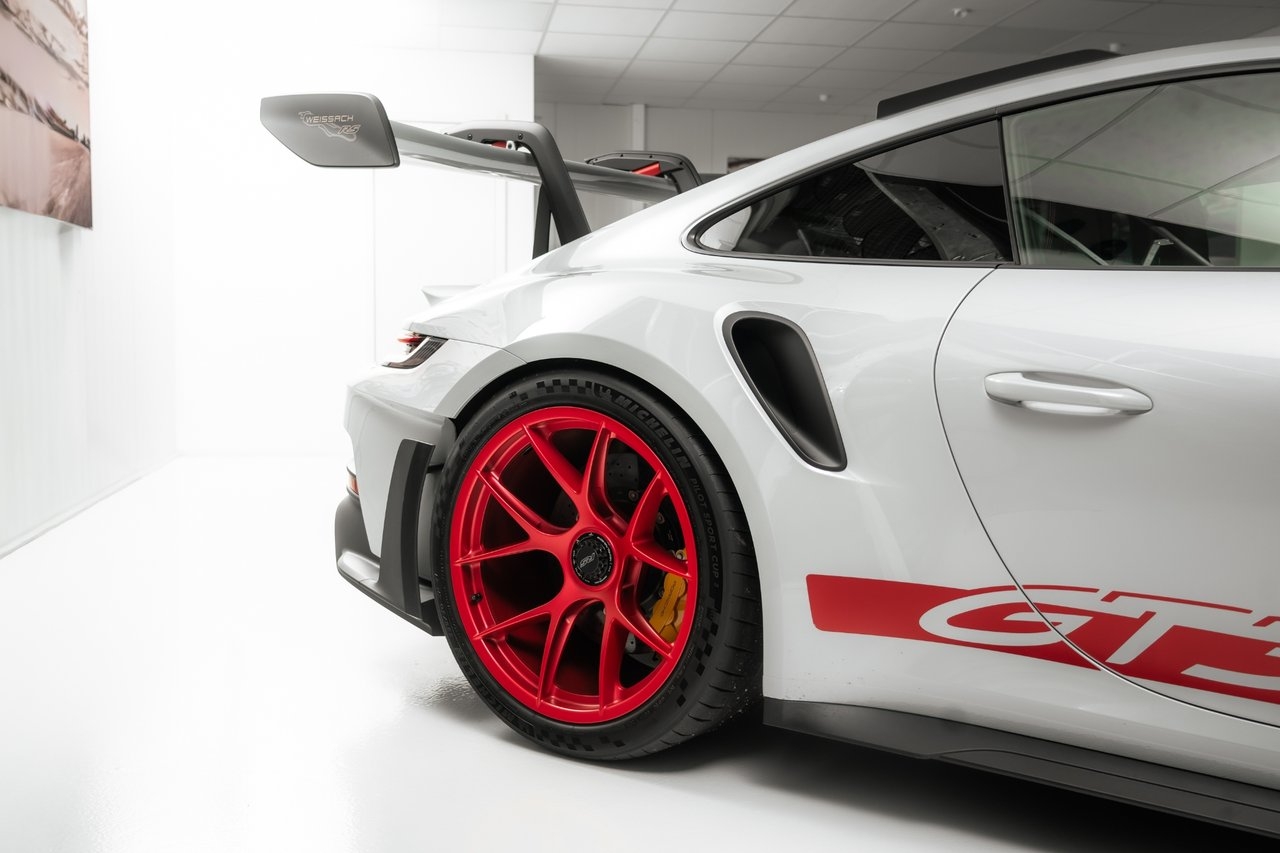 Porsche 992 GT3 RS PDK Weissach paket 2025, bild 2/6
