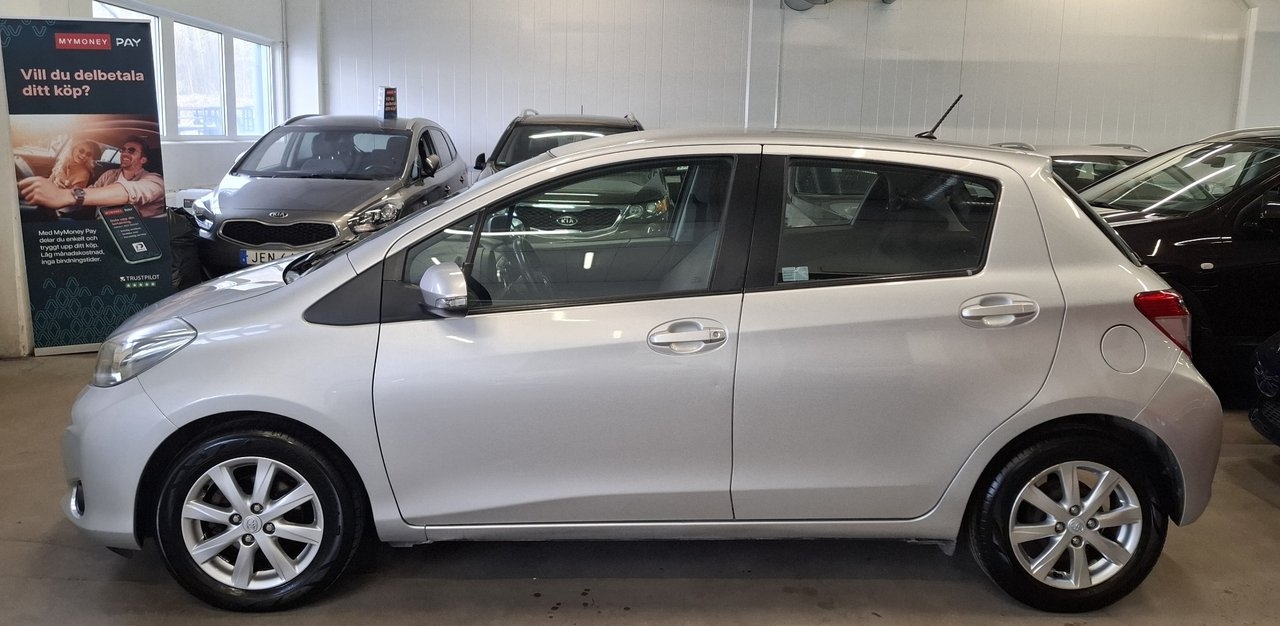 Toyota Yaris 2012, bild 7/21
