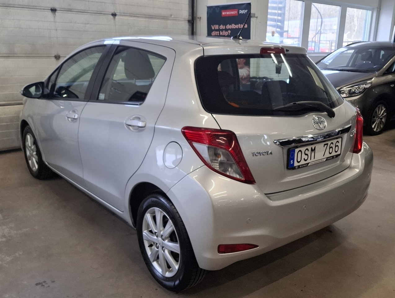 Toyota Yaris 2012, bild 5/21