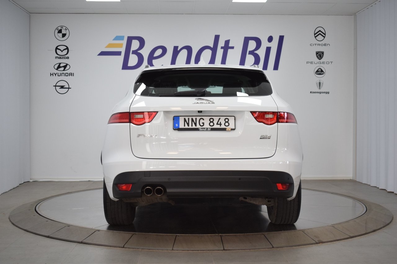 Jaguar F-Pace 20d AWD R-Sport 180Hk 2019, bild 7/25