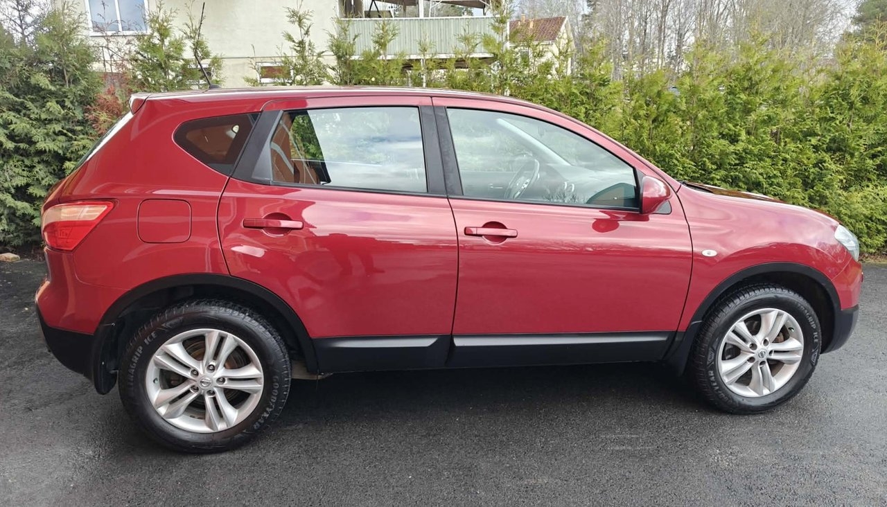 Nissan Qashqai 2014, bild 2/27
