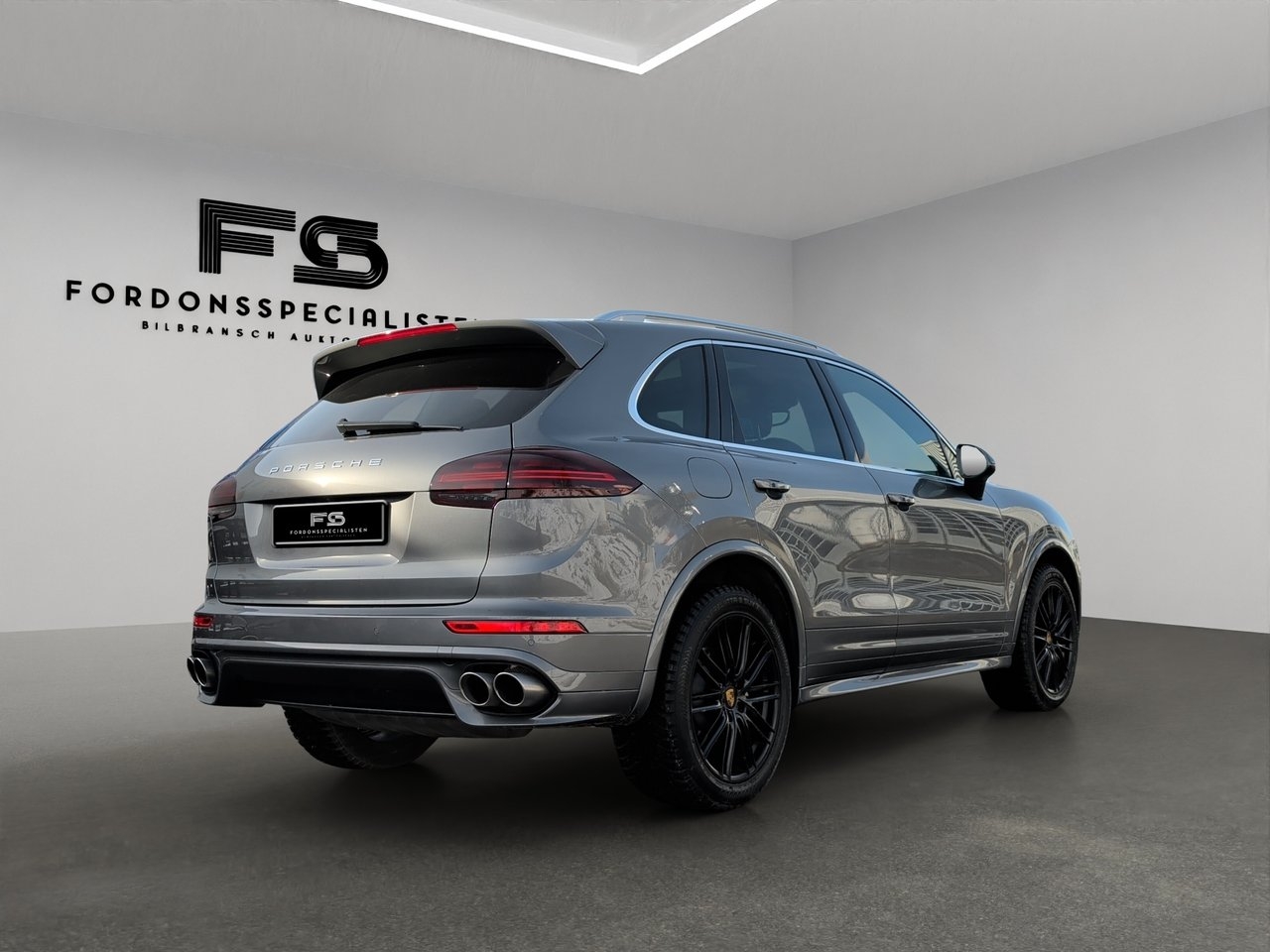 Porsche Cayenne 2016, bild 3/10