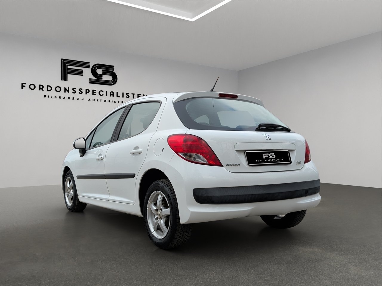 Peugeot 207 5-dörrar 1.4 VTi Euro 5 2010, bild 7/10
