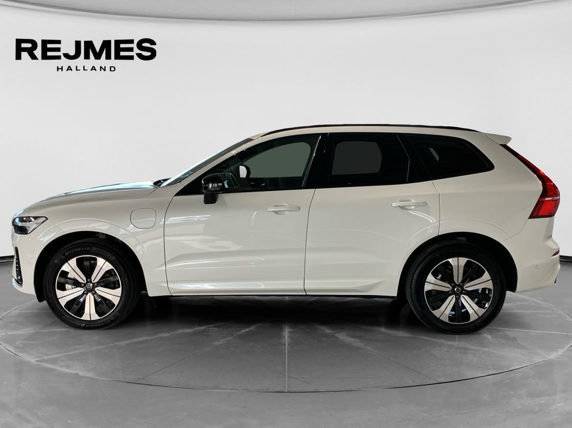 Volvo XC60 T6 Plus Dark Nordic Edition 2025, photo 4/15
