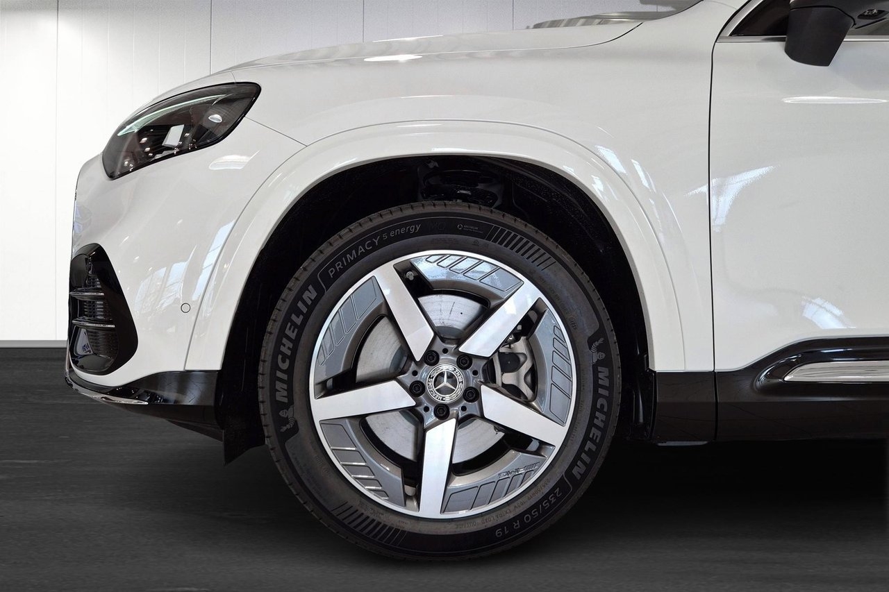 Mercedes-Benz GLB 250+ 2026, bild 5/10