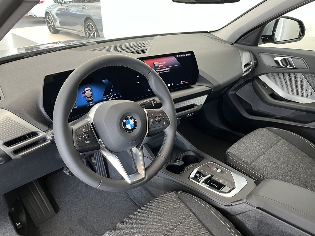 BMW 120 Automat Rattvärme fr 2026, bild 7/10