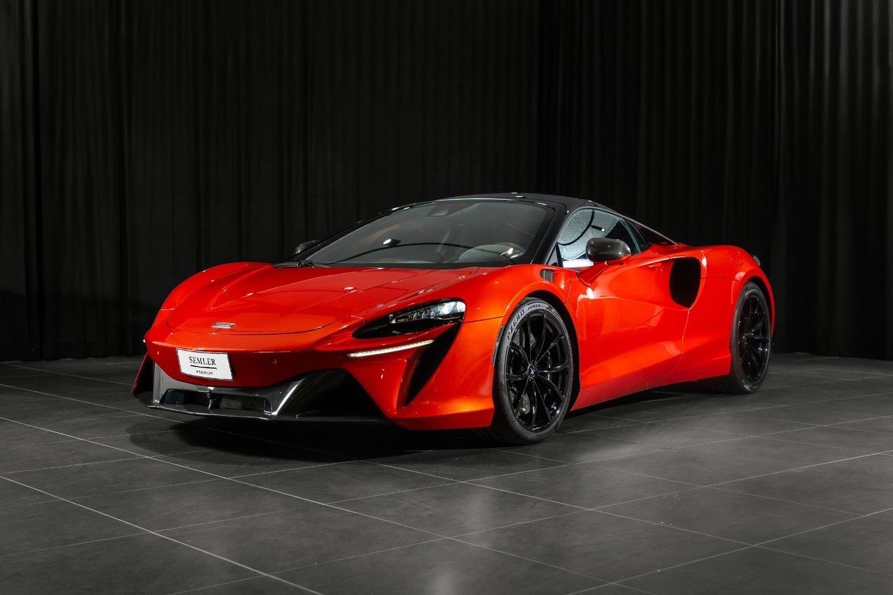 McLaren Artura