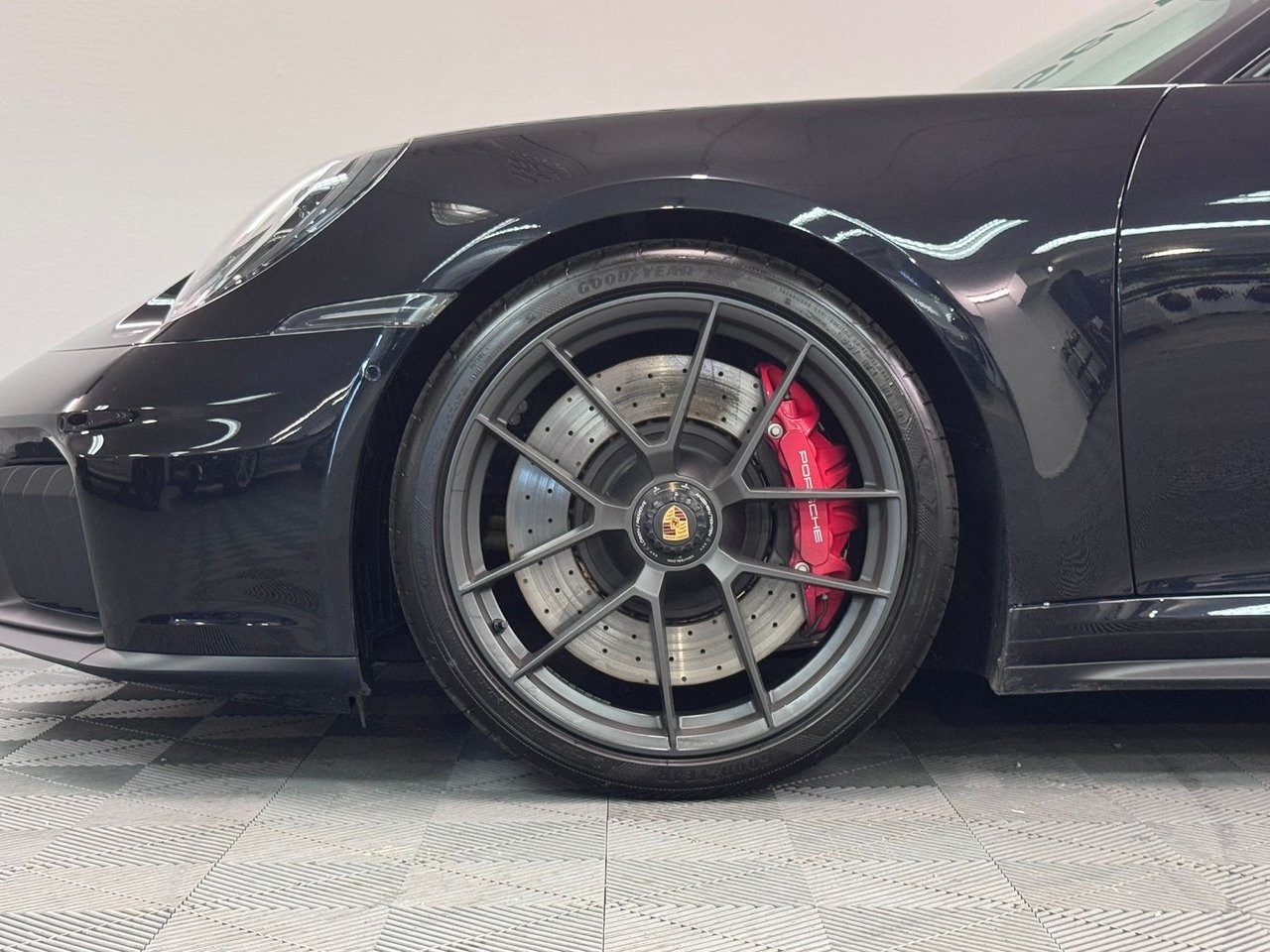 Porsche 911 992 Carrera 4 GTS 2025, bild 4/16