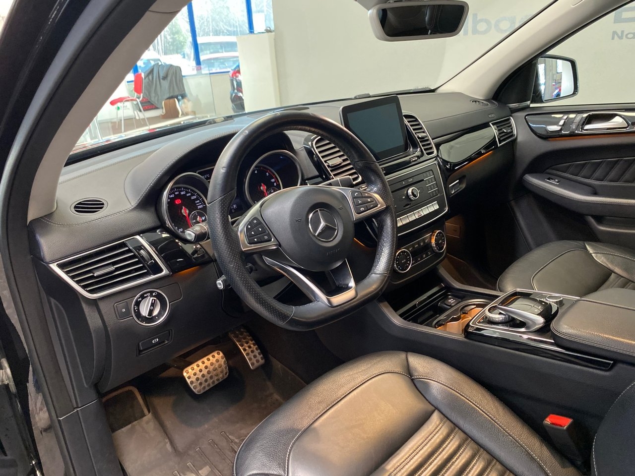 Mercedes-Benz GLE 2017, bild 7/10