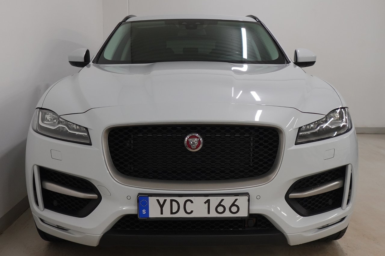 Jaguar F-Pace 2017, bild 2/10