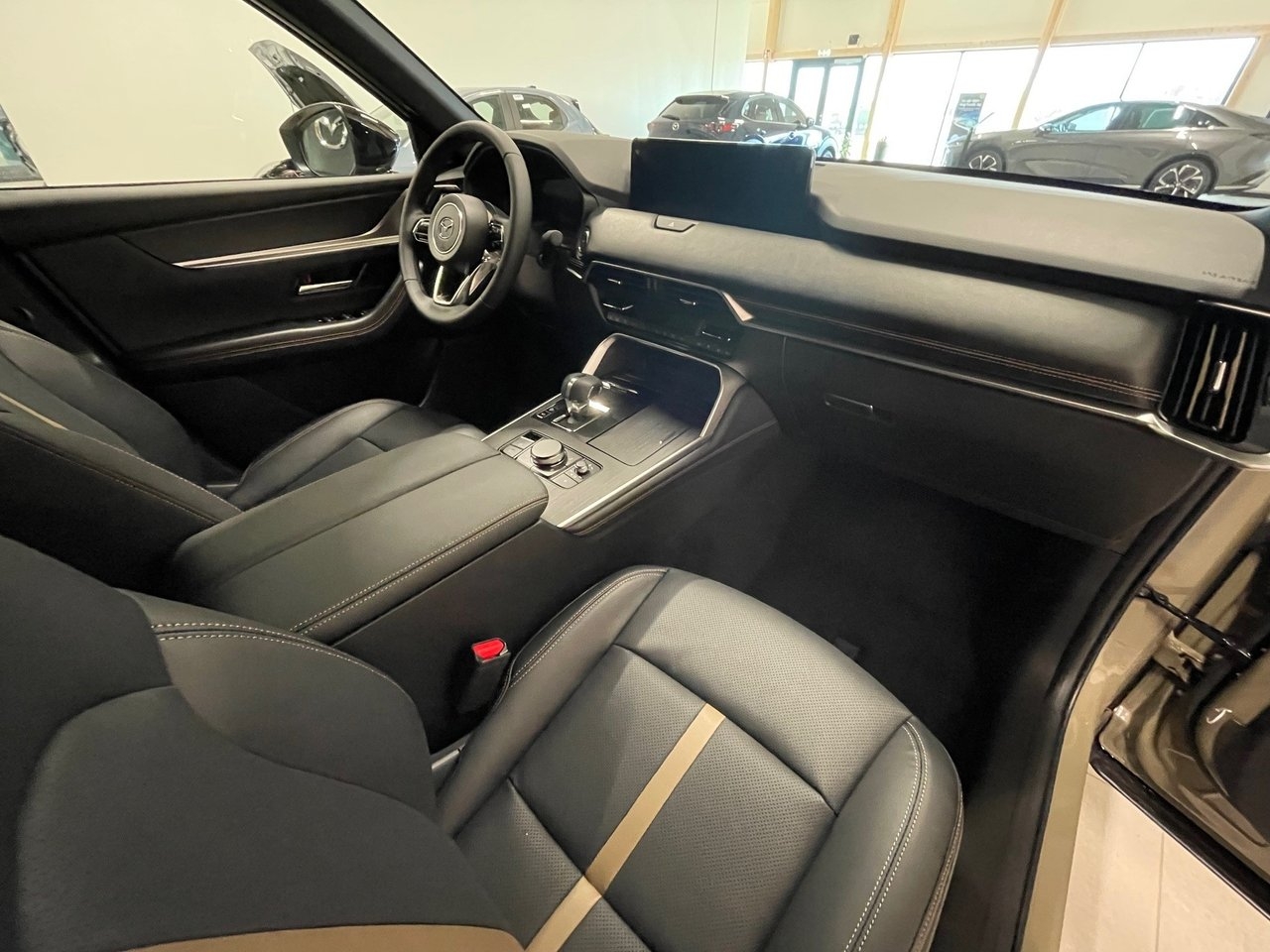Mazda CX-60 2026, photo 6/10