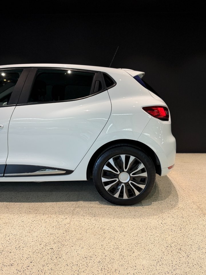 Renault Clio 1.5 dCi Zen 2018, bild 4/15