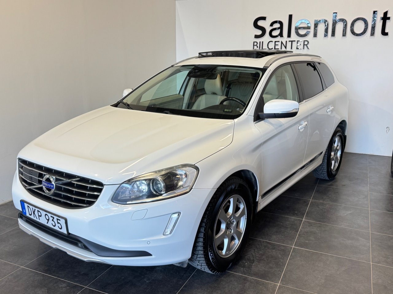 Volvo XC60 2015, kuva 2/27