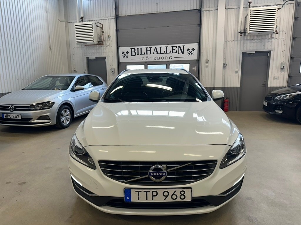 Volvo V60 2017, bild 2/26